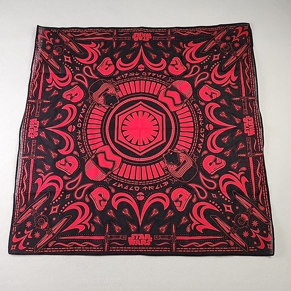 Star Wars Smugglers Bounty Funko POP! The Last Jedi Bandana Red First Order